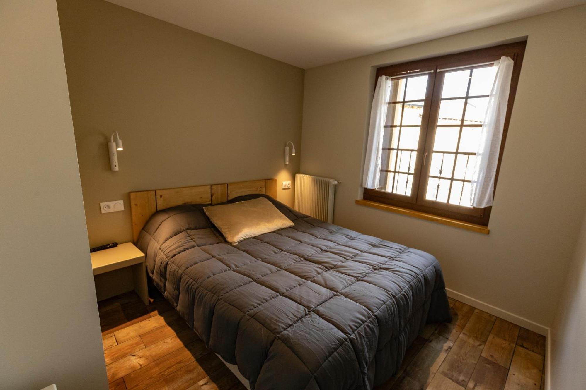 Hotel Le Coq D'Or Les Angles  Dış mekan fotoğraf